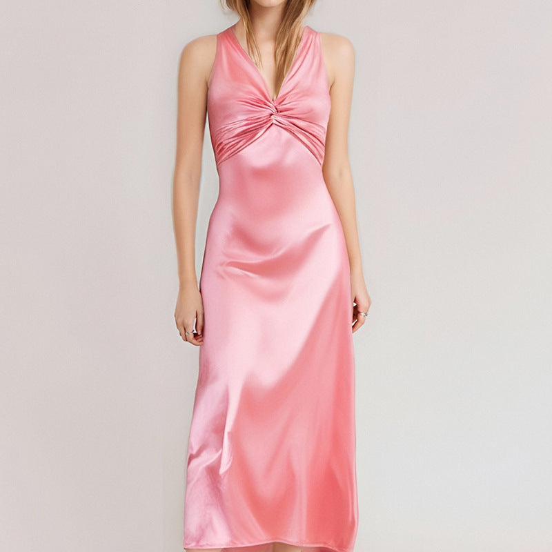 Sexy V-neck Pleated Slim Fit Slimming Graceful And Fashionable Dress