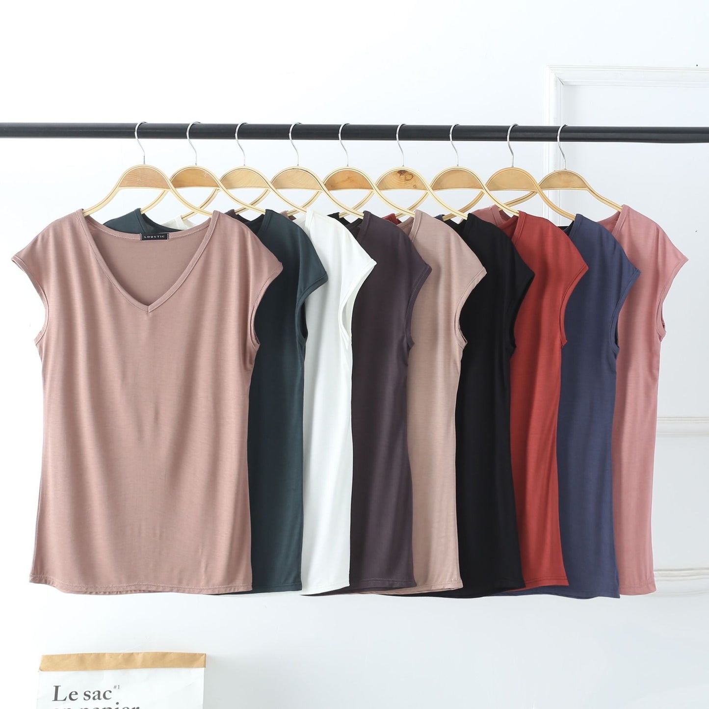 Solid Color And V-neck Sleeveless Loose Women's T-shirt Casual Bottoming Shirt Inner Wear Blouse